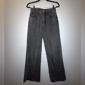 Grey high waisted wide leg jeans size small equivalent to a size 2-4